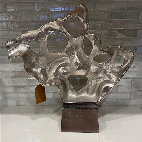 Metallic Abstract Sculpture - Picture 2 of 4